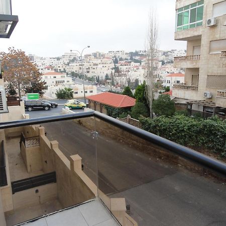 Dair Ghbar Apartment Amã Quarto foto