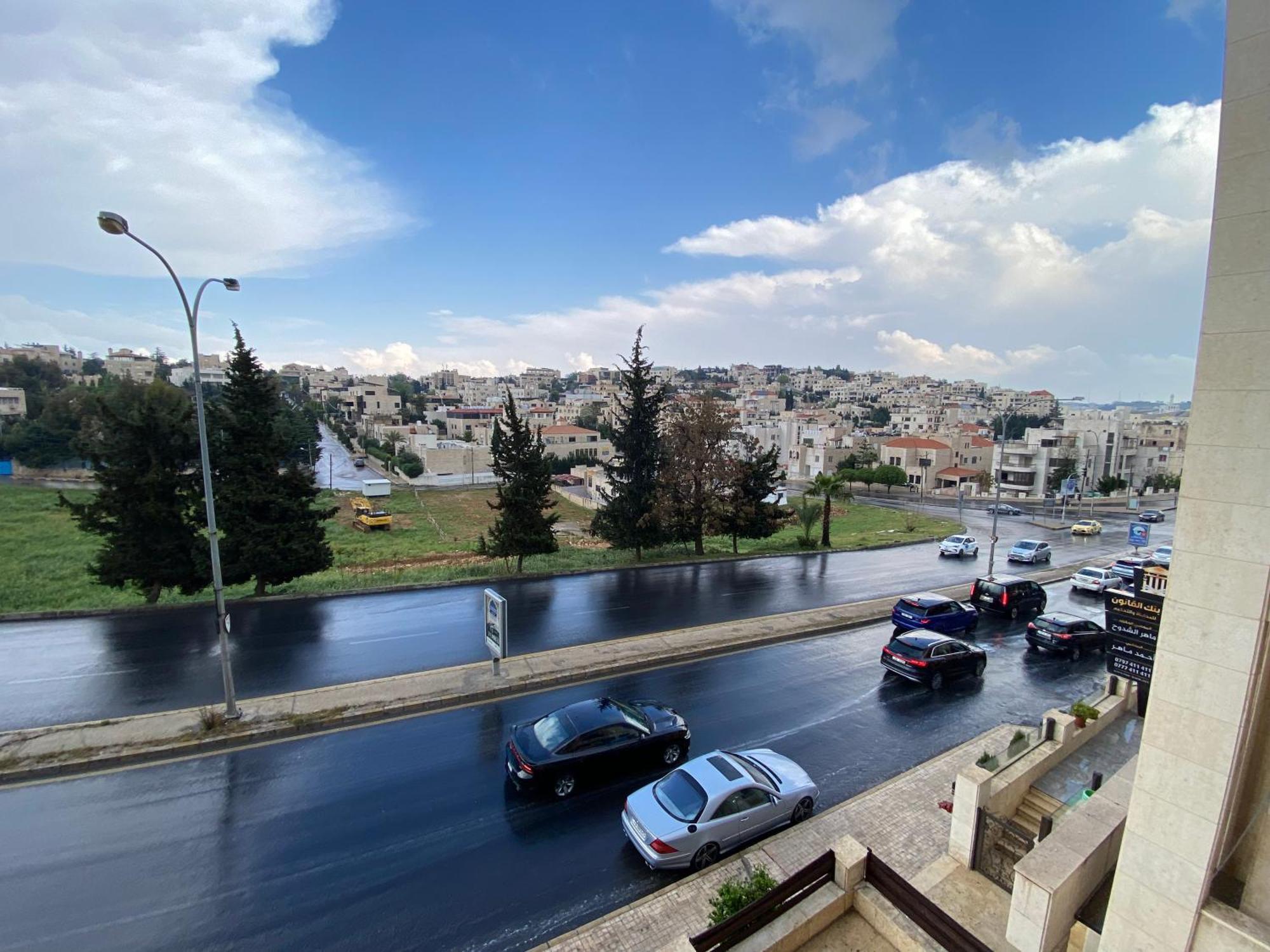 Dair Ghbar Apartment Amã Quarto foto